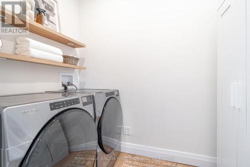 51 East 23Rd Street, Hamilton, ON - Indoor Photo Showing Laundry Room