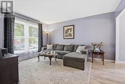 2 living room bright picture window - 