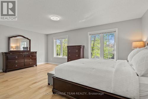40 Milner Downs Crescent, Ottawa, ON - Indoor Photo Showing Bedroom
