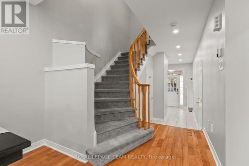 40 Milner Downs Crescent, Ottawa, ON - Indoor Photo Showing Other Room