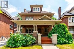 137 SHERMAN Avenue S  Hamilton, ON L8M 2R1