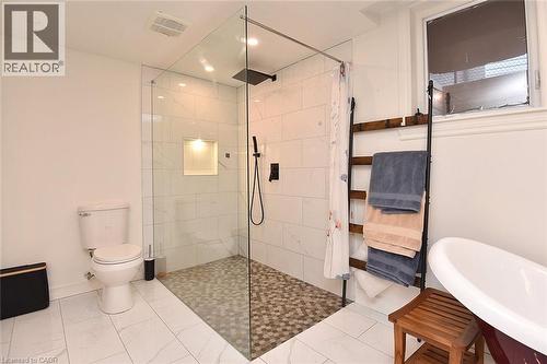 126 Bastille Street, Hamilton, ON - Indoor Photo Showing Bathroom