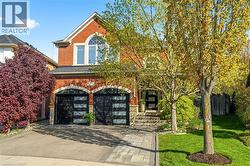 2091 WILLHAVEN Trail Oakville, ON L6M 5G3