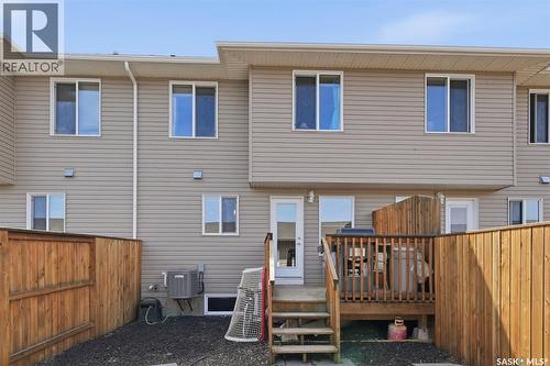 424 Maningas Bend, Saskatoon, SK 