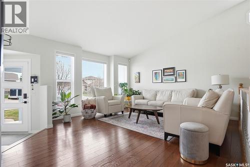 223 Pobran Lane, Saskatoon, SK - Indoor Photo Showing Living Room