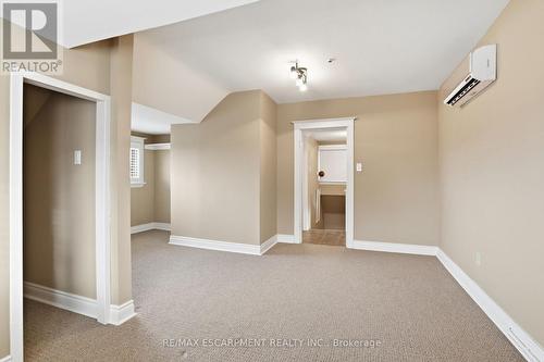 826 Main Street E, Hamilton, ON 