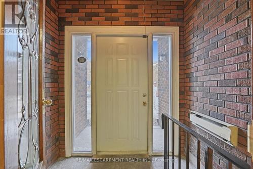 826 Main Street E, Hamilton, ON 