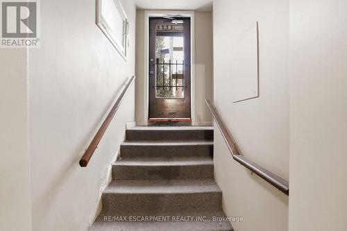 826 Main Street E, Hamilton, ON 