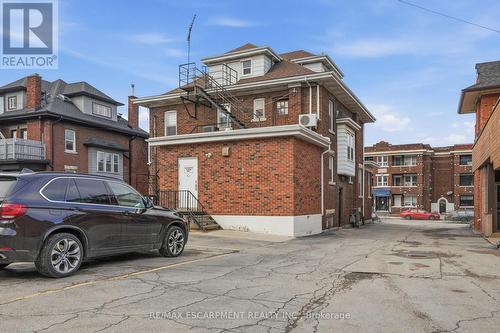 826 Main Street E, Hamilton, ON 