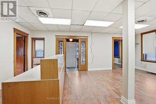 826 Main Street E, Hamilton, ON 