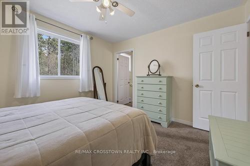 Primary Bedroom - 50 Withall Grove, Tiny, ON - Indoor Photo Showing Bedroom