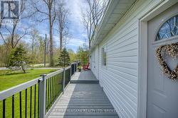 Front deck - 