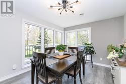 Bright dining area - 