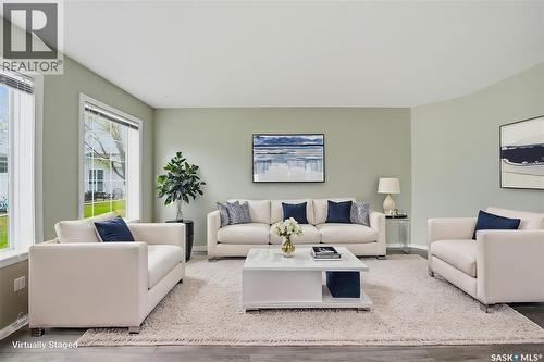 31 425 Bayfield Crescent, Saskatoon, SK - Indoor Photo Showing Living Room