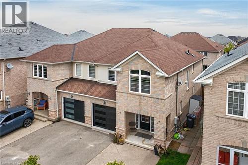 4236 PRUDHAM Avenue  Burlington, ON L7M 0N3