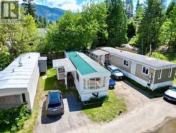 1101 Columbia Avenue Unit# 15 Castlegar, BC V1N 1H6