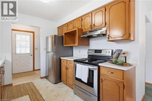 17 Richardson Drive, Port Dover, ON - Indoor Photo Showing Kitchen