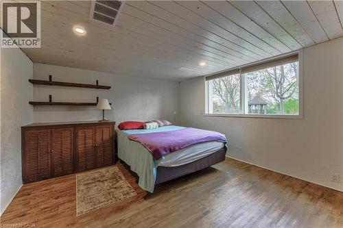 74 Leaside Place, Waterloo, ON 