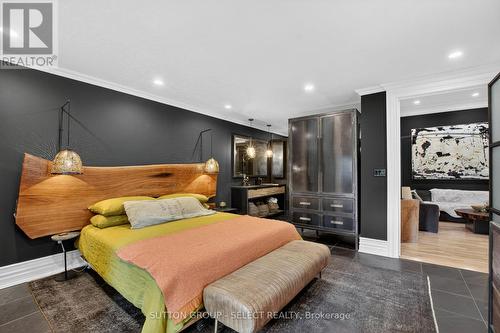 309 Cromwell Street, London East (East B), ON - Indoor Photo Showing Bedroom