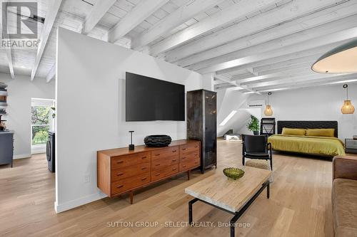 309 Cromwell Street, London East (East B), ON - Indoor