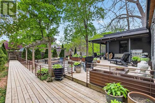309 Cromwell Street, London East (East B), ON - Outdoor With Deck Patio Veranda