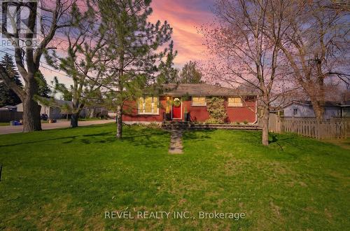 36 HAMILTON AVENUE  Brantford, ON N3S 6Z9
