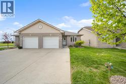 1977 KIRKLAND AVENUE Windsor, ON N8P 1P7
