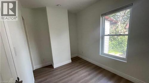 49 Fairleigh Avenue S, Hamilton, ON - Indoor Photo Showing Other Room