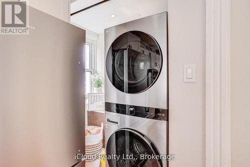 17 Oxford Street, Cambridge, ON - Indoor Photo Showing Laundry Room