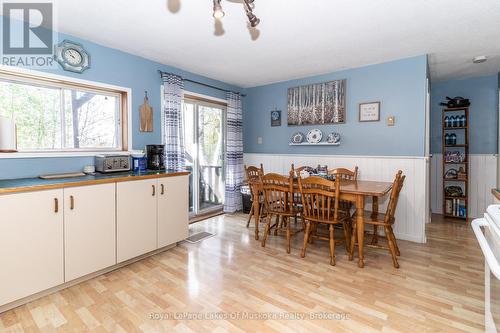 Eat in Kitchen - 555 Wagner Street, Gravenhurst (Muskoka (S)), ON - Indoor Photo Showing Dining Room