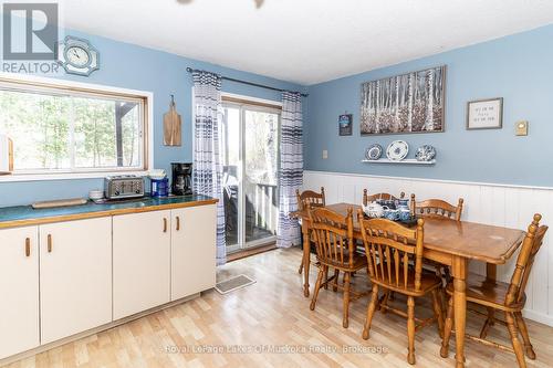 555 Wagner Street, Gravenhurst (Muskoka (S)), ON - Indoor Photo Showing Dining Room