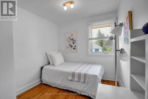 296 Holmwood Avenue, Ottawa, ON - Indoor Photo Showing Bedroom