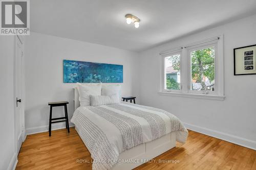 296 Holmwood Avenue, Ottawa, ON - Indoor Photo Showing Bedroom