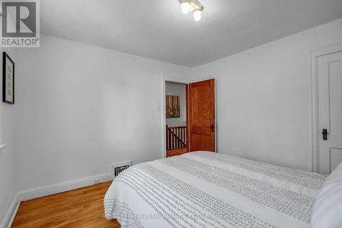 296 Holmwood Avenue, Ottawa, ON - Indoor Photo Showing Bedroom