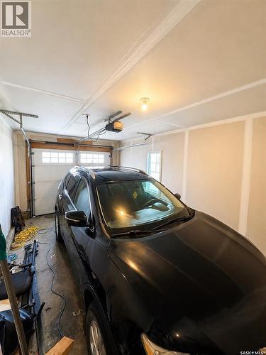 310 1303 Paton Crescent, Saskatoon, SK - Indoor Photo Showing Garage