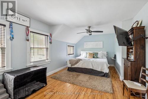 75 Yates Street, St. Catharines (Downtown), ON - Indoor Photo Showing Bedroom