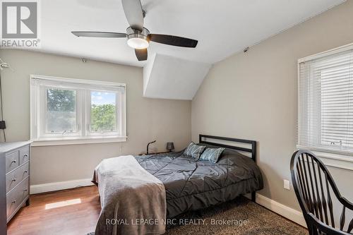 75 Yates Street, St. Catharines (Downtown), ON - Indoor Photo Showing Bedroom