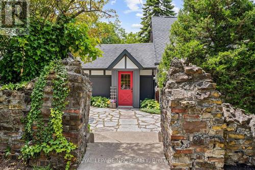 75 Yates Street, St. Catharines (Downtown), ON - Outdoor