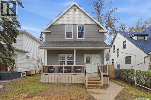 228 8Th Street E, Saskatoon, SK - Outdoor With Deck Patio Veranda