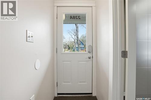 228 8Th Street E, Saskatoon, SK - Indoor Photo Showing Other Room