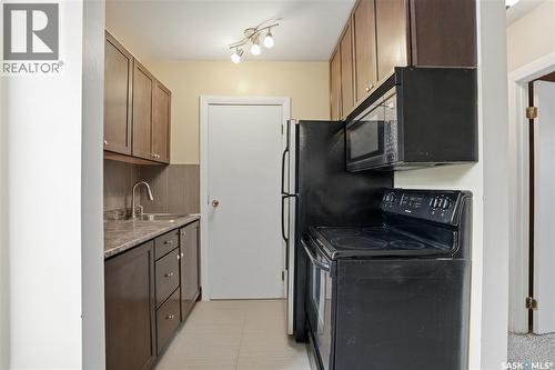 228 8Th Street E, Saskatoon, SK - Indoor