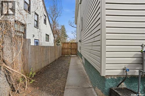 228 8Th Street E, Saskatoon, SK - Outdoor