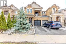 137 BLUE WILLOW DRIVE Vaughan, ON L4L 9E9