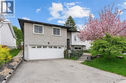 8 ESTHER Avenue  Cambridge, ON N1S 4L6