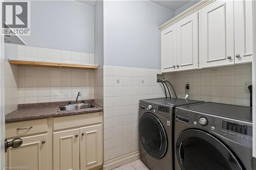 34 Pace Avenue, Brantford, ON - Indoor Photo Showing Laundry Room