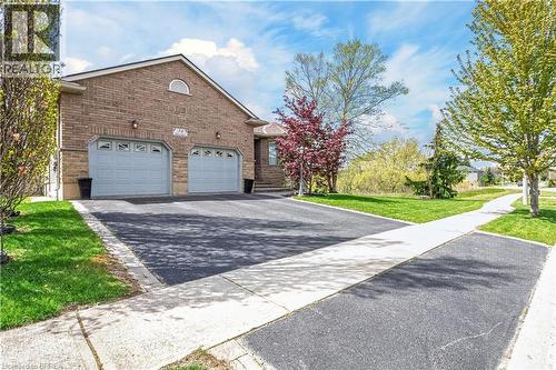 34 Pace Avenue, Brantford, ON - Outdoor
