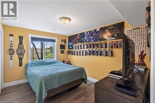 34 Pace Avenue, Brantford, ON - Indoor Photo Showing Bedroom