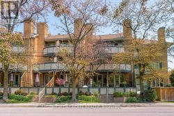 6 - 2 COLUMBUS AVENUE  Ottawa, ON K1K 1R3