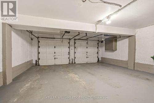 Double Car Garage w/ Interior Access - 14 Harbour Drive, Hamilton, ON - Indoor Photo Showing Garage