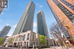 2801 - 1080 BAY STREET Toronto, ON M5S 0A5